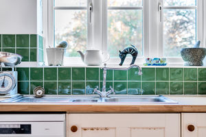 Photo 9- click for photo gallery